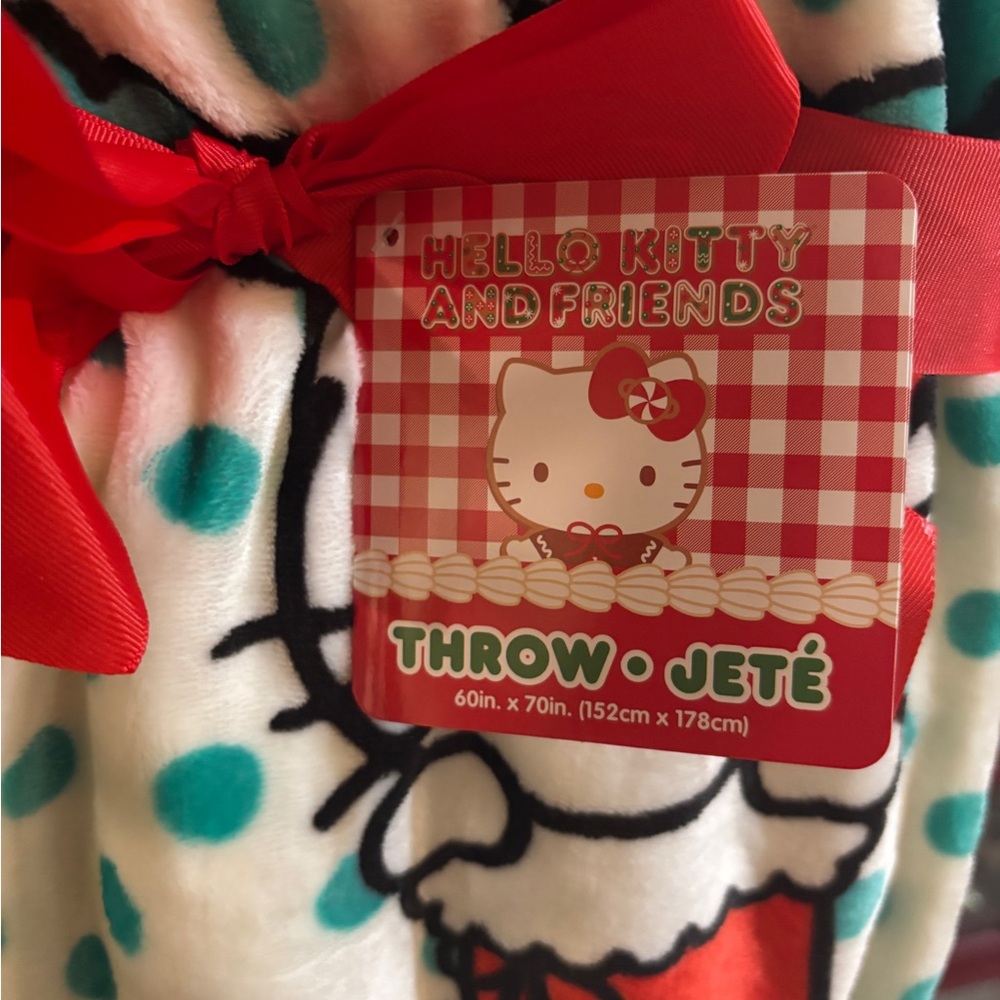 Hello kitty throw